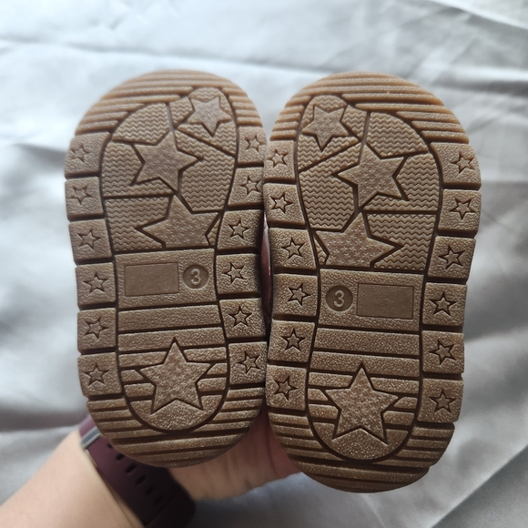 Simple joy carter pink mocassin boots size 3 baby girl shoes new fringe - Picture 8 of 8